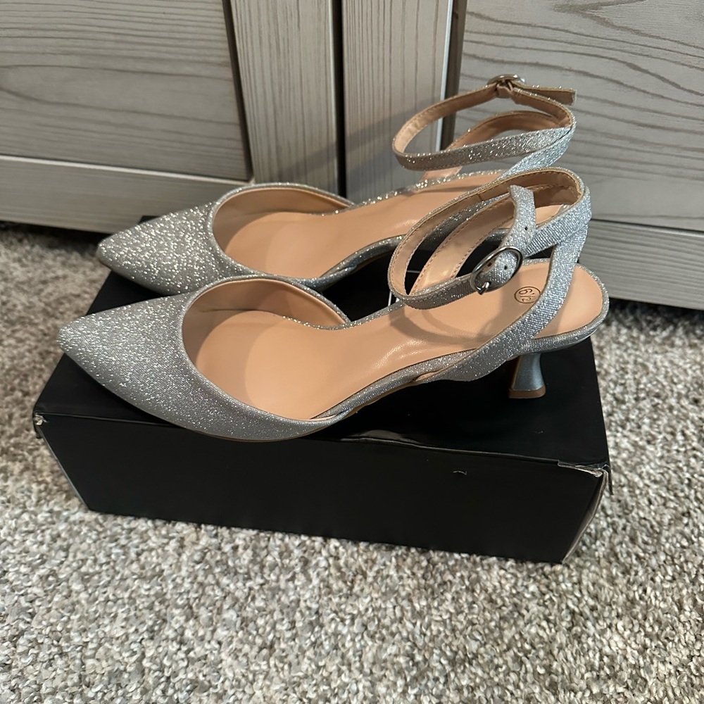 Silver sparkly heels (size 6.5)